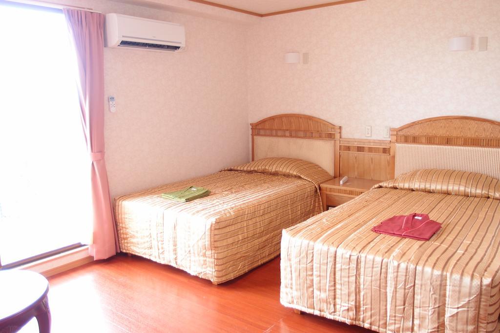 Hotel Castlevillage Miyakojima Phòng bức ảnh